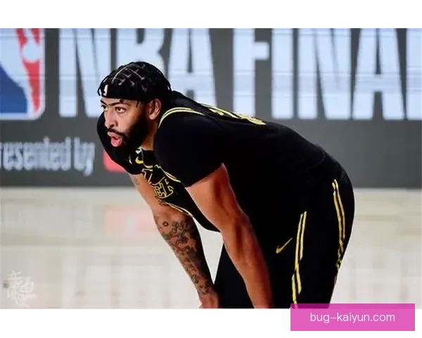 J1联赛争冠热门球队表现稳健，竞争态势愈发激烈